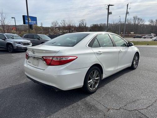 2015 Toyota Camry XLE