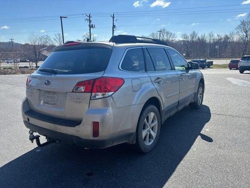 2014 Subaru Outback 3.6R Limited