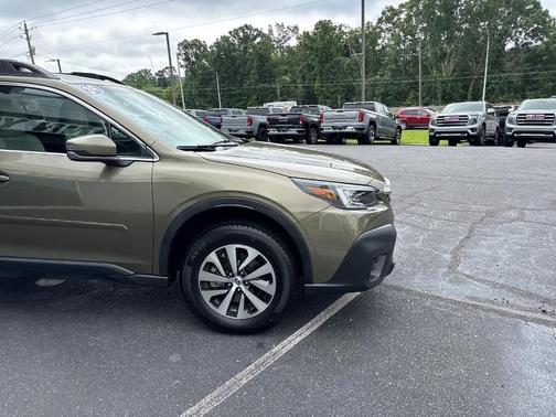 2020 Subaru Outback Premium