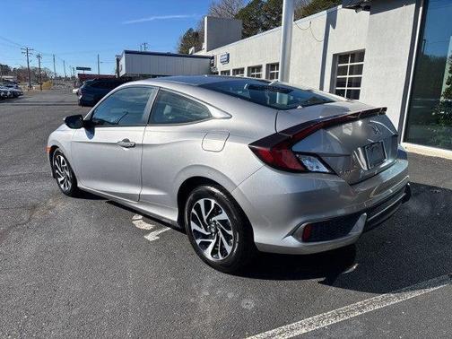 2016 Honda Civic LX-P