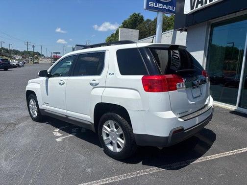 Summit White 2013 GMC Terrain SLE-2