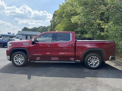 Red Quartz Tintcoat 2020 GMC Sierra 1500 SLE