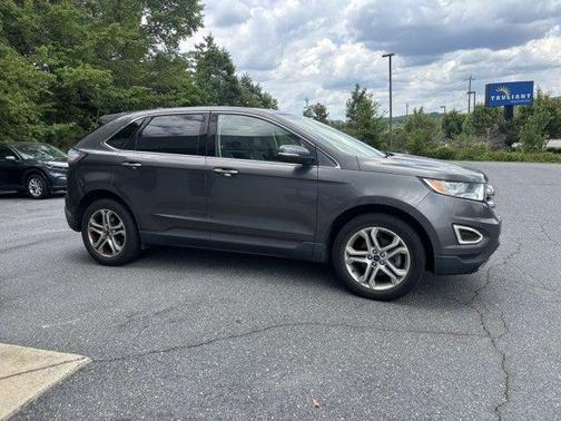 Magnetic Metallic 2017 Ford Edge Titanium
