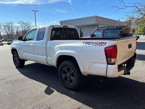 2017 Toyota Tacoma SR5