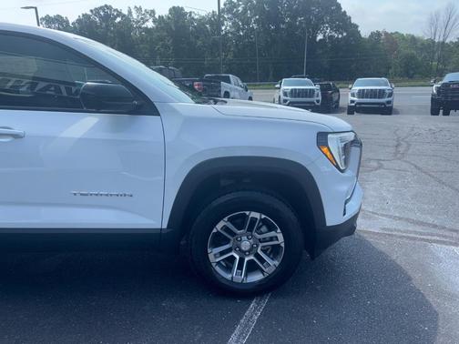 2026 GMC Terrain FWD Elevation