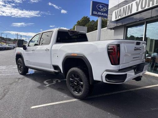 2026 GMC Sierra 2500 AT4