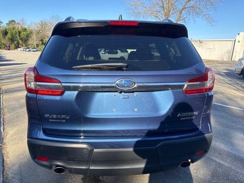 2022 Subaru Ascent Limited 8-Passenger