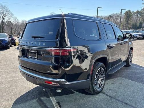 2022 Jeep Wagoneer Series III 4x4
