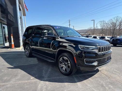2022 Jeep Wagoneer Series III 4x4