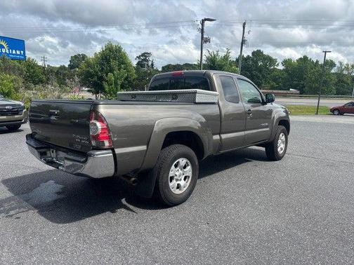 Pyrite Mica 2009 Toyota Tacoma PreRunner
