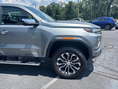 2023 GMC Canyon Denali