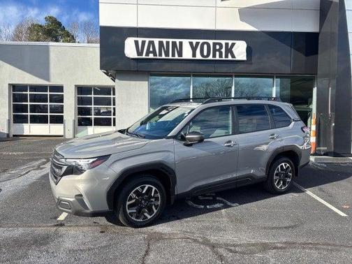 2025 Subaru Forester Premium