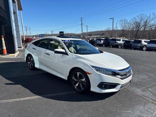 2018 Honda Civic Touring