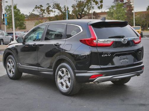 Photo 2 of 35 of 2017 Honda CR-V EX-L