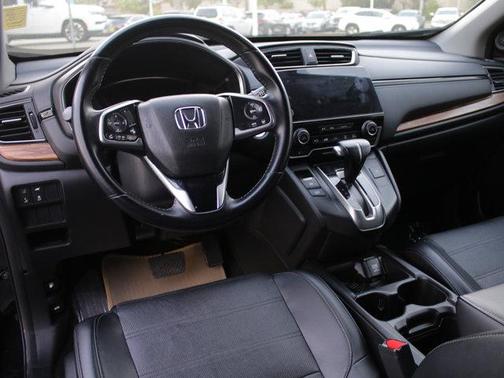 Photo 4 of 35 of 2017 Honda CR-V EX-L