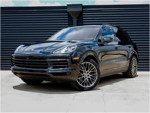 2023 Porsche Cayenne E-Hybrid Platinum Edition
