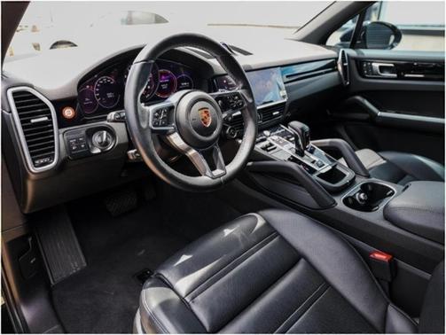 2023 Porsche Cayenne E-Hybrid Platinum Edition
