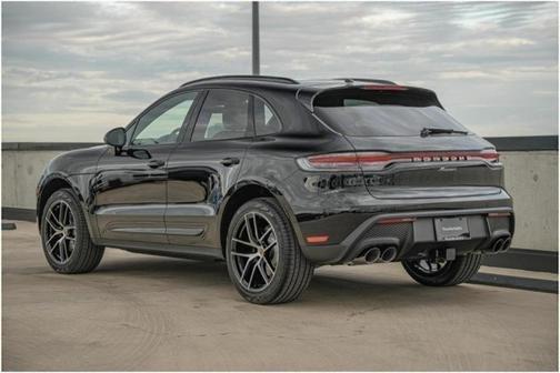 2025 Porsche Macan T