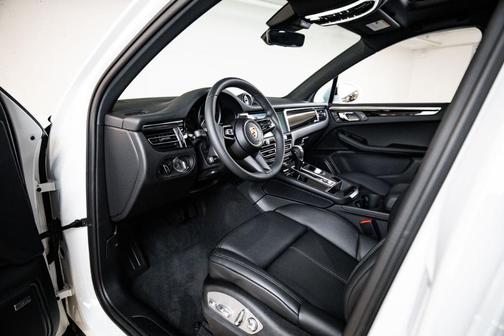 White 2026 Porsche Macan Base