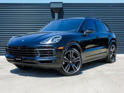 2022 Porsche Cayenne