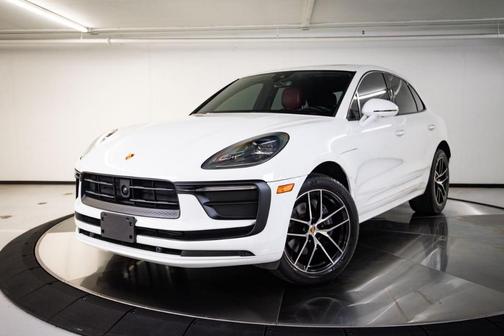 White 2023 Porsche Macan