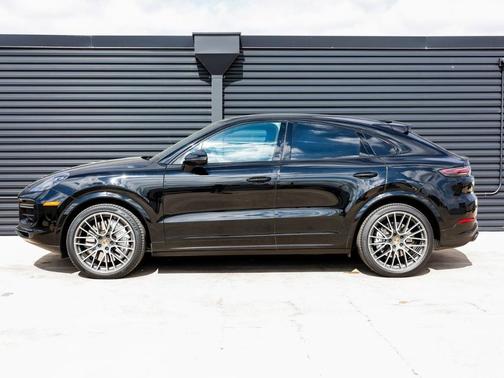 2020 Porsche Cayenne Turbo Coupe AWD