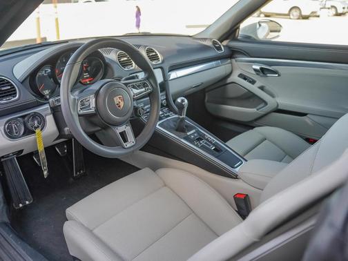 2024 Porsche 718 Boxster GTS 4.0