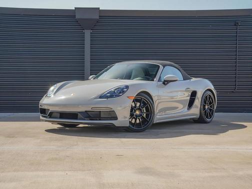 2024 Porsche 718 Boxster GTS 4.0