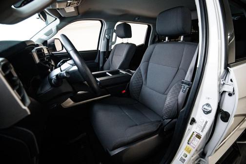 Ice 2023 Toyota Tundra SR5