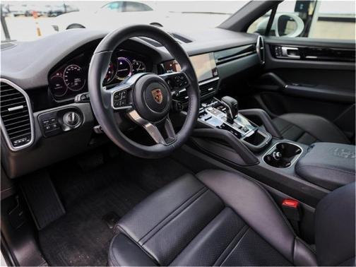 2023 Porsche Cayenne E-Hybrid E-Hybrid