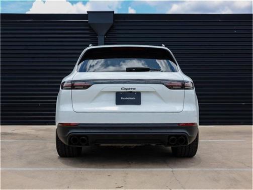 2023 Porsche Cayenne E-Hybrid