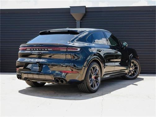 2024 Porsche Cayenne S Coupe AWD