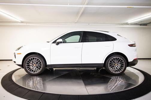 White 2023 Porsche Cayenne