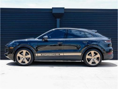 2024 Porsche Cayenne AWD
