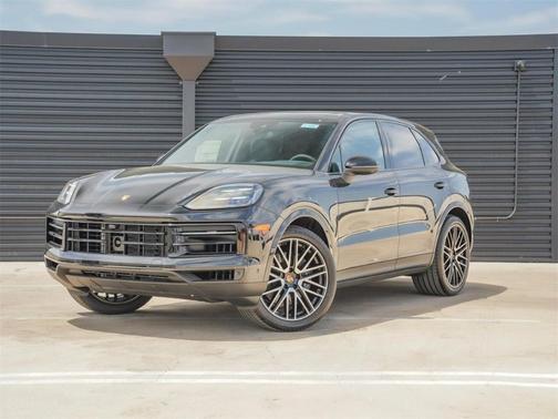 2025 Porsche Cayenne Base