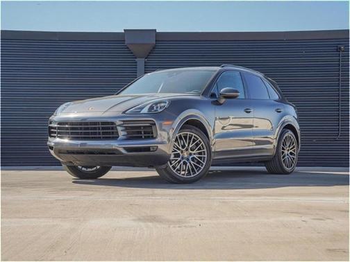 2022 Porsche Cayenne Platinum Edition