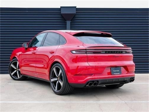 2025 Porsche Cayenne AWD