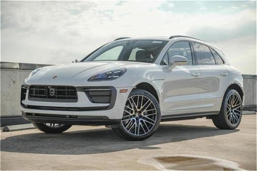 2025 Porsche Macan