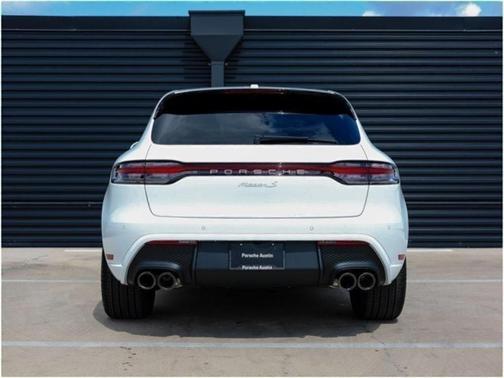 2025 Porsche Macan S