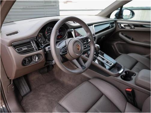 2023 Porsche Macan