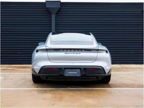 2020 Porsche Taycan Turbo S