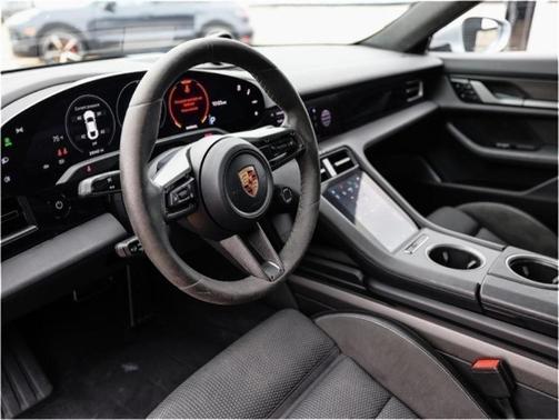 2020 Porsche Taycan Turbo S