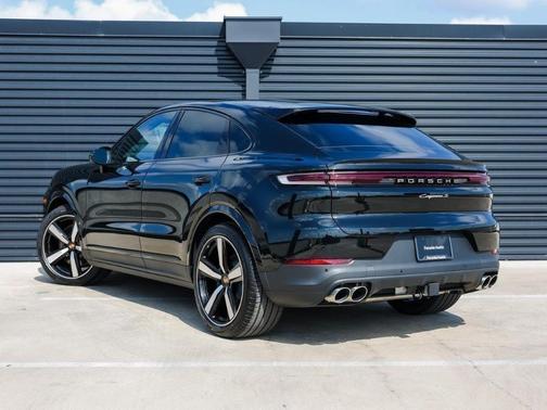2025 Porsche Cayenne S Coupe AWD