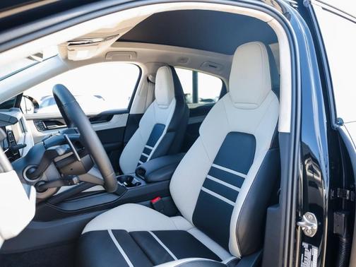 2026 Porsche Cayenne S Coupe AWD