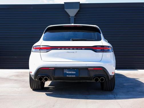 2024 Porsche Macan S