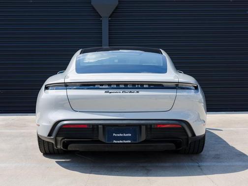 2021 Porsche Taycan Turbo S