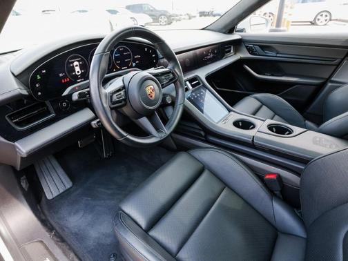 2021 Porsche Taycan Turbo S