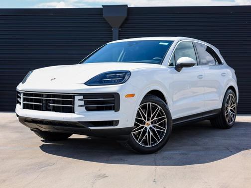 2026 Porsche Cayenne Base