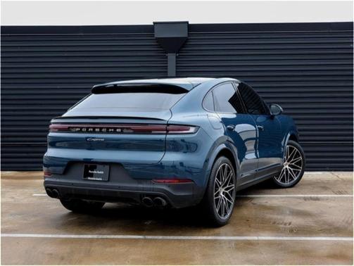 2024 Porsche Cayenne AWD