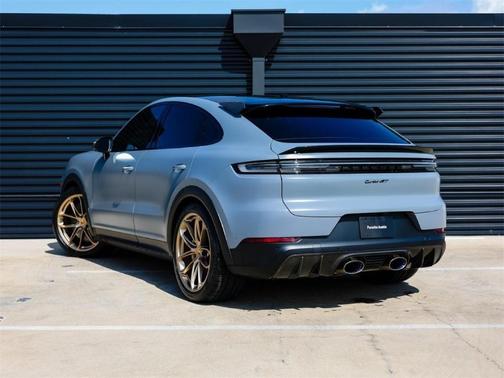 2024 Porsche Cayenne Turbo GT